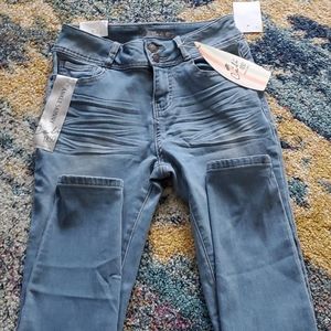 Stretch skinny jeans